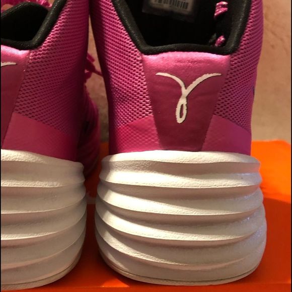 ✨ NIKE || Hyperdunk || F*CK Breast CANCER ✨ - Picture 8 of 11